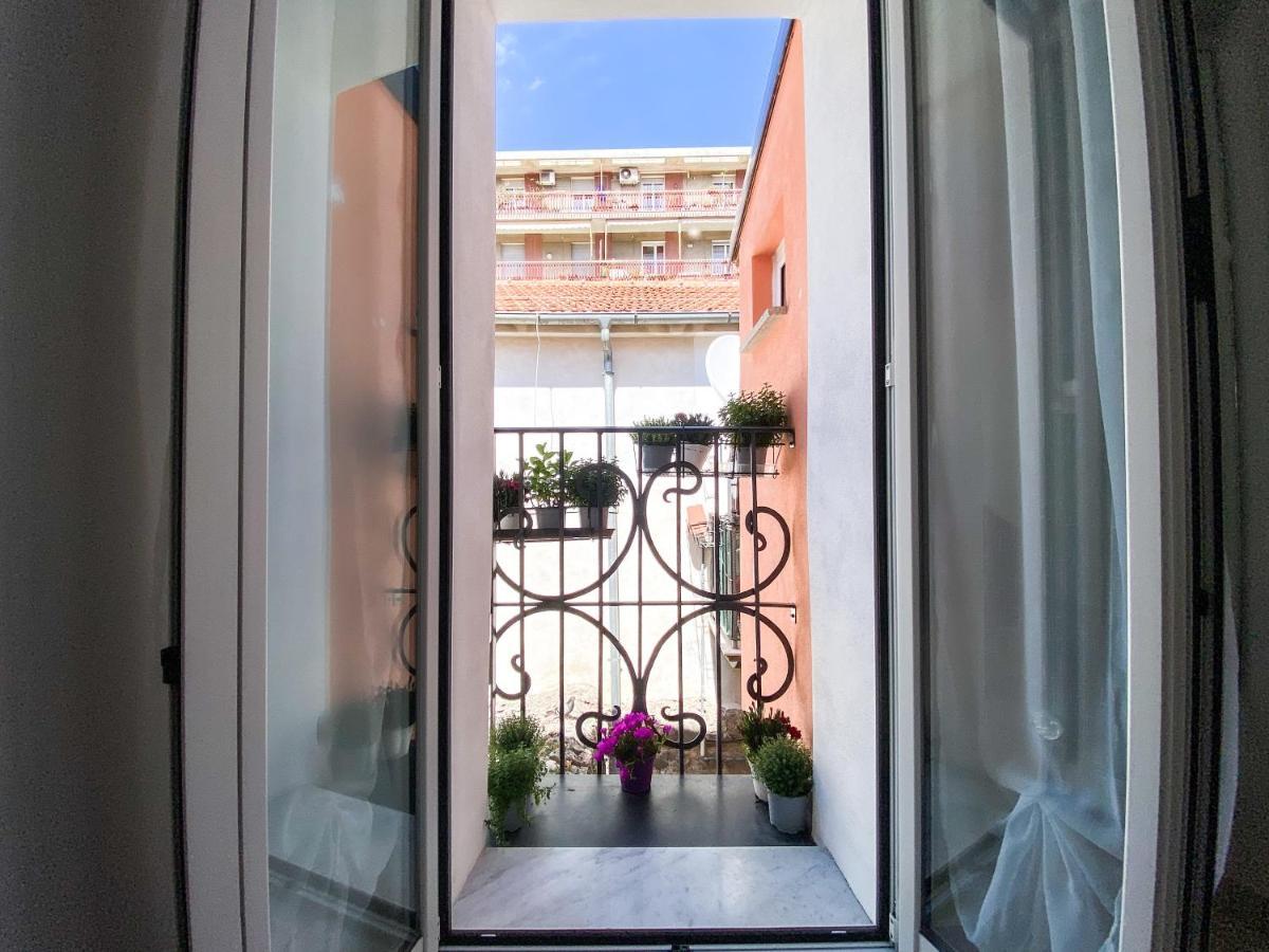 La Casetta - Appartamento Centro Storico Albenga Eksteriør billede