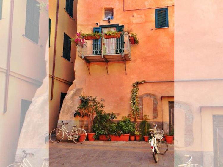 La Casetta - Appartamento Centro Storico Albenga Eksteriør billede